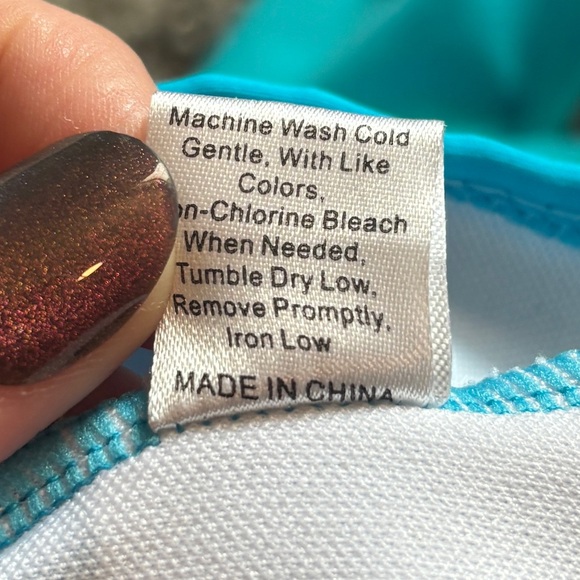 Two Tone Size M One Shoulder Cut Out Monokini - Picture 10 of 10